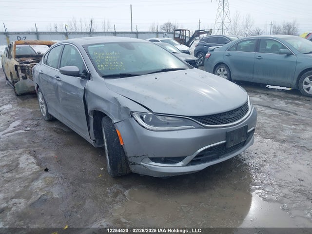 1C3CCCCG0FN606753 Chrysler 2015