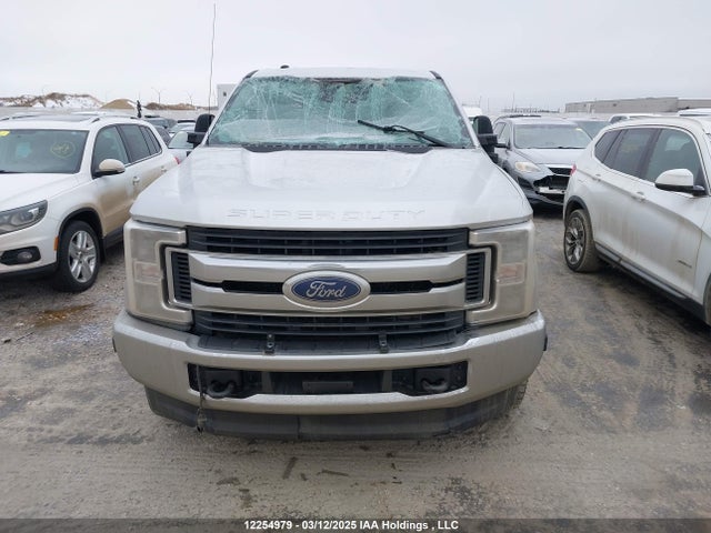 1FT8W3BT5KEF86789 Ford 2019