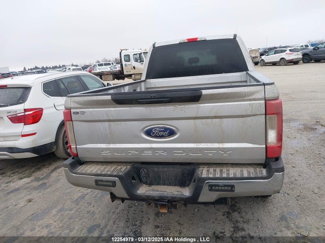 1FT8W3BT5KEF86789 Ford 2019