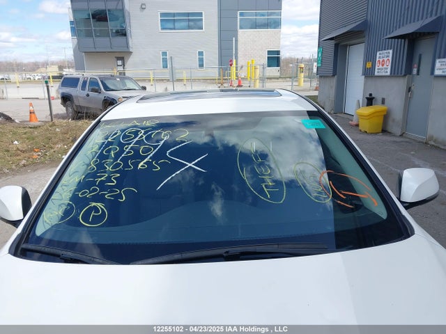 JN1EV7AR4HM830565 Infiniti Q50
