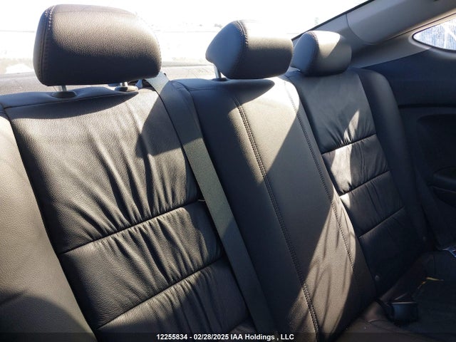 2011 Honda Accord მანქანა იყიდება აუქციონზე, vin: 1HGCS1B83BA800631, აუქციონის ნომერი: 12255834