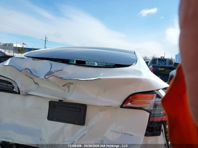 7SAYGDEE3RF098677 Tesla Model Y Long Range