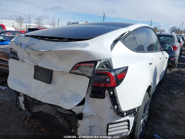7SAYGDEE3RF098677 Tesla Model Y Long Range