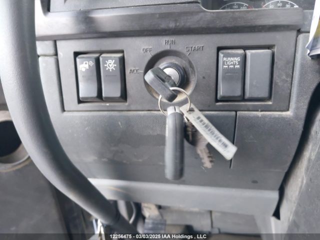 4V4NC9EJ6PN326731 Volvo VNL