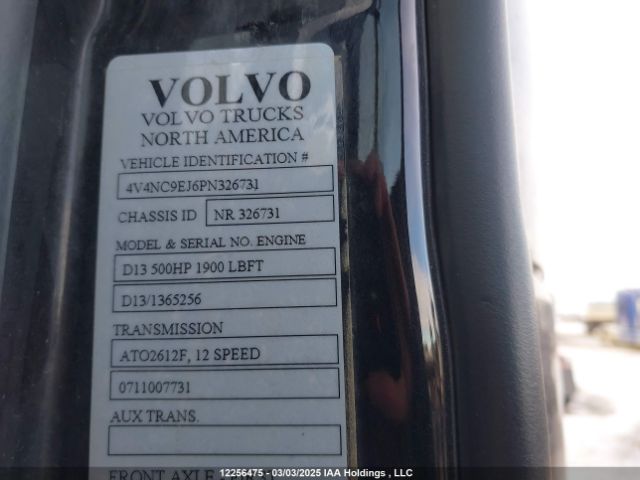 4V4NC9EJ6PN326731 Volvo VNL