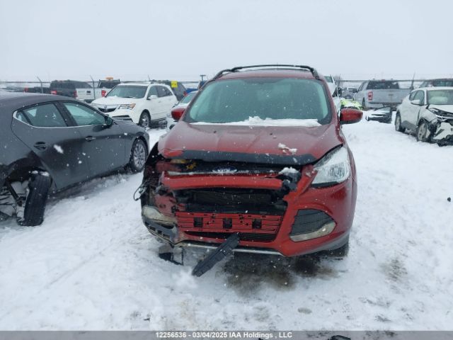 1FMCU9G92FUC47401 Ford ESCAPE SE