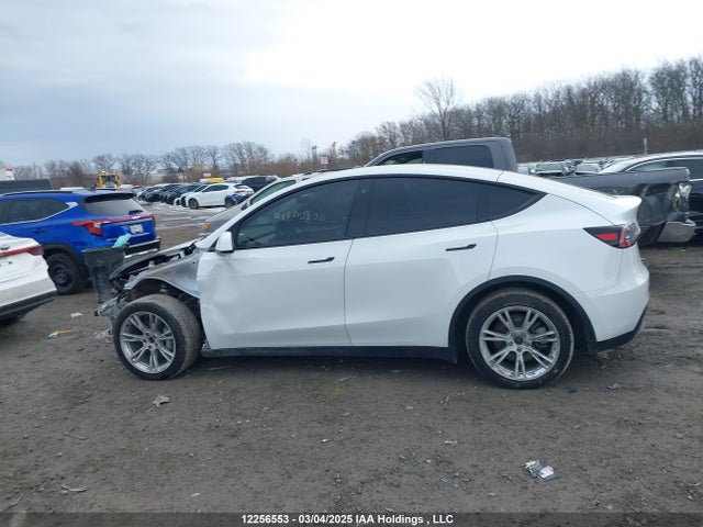 7SAYGDEE2PF781404 Tesla Model Y