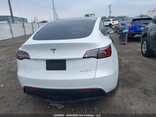 7SAYGDEE2PF781404 Tesla Model Y