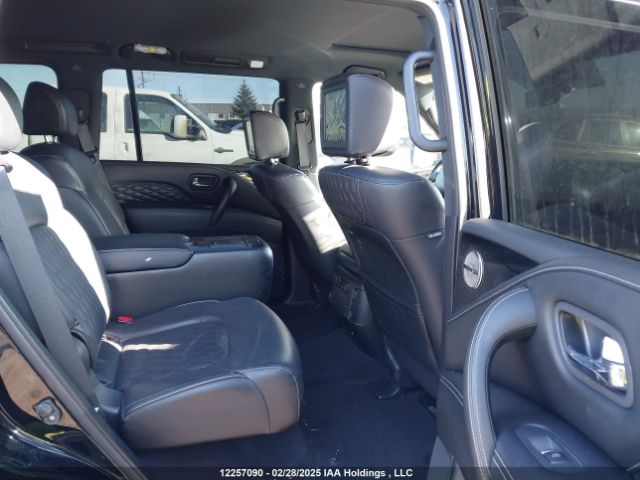 JN8AZ2AE2M9269722 Infiniti QX80