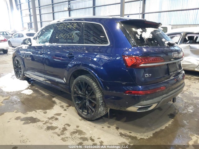WA1WXAF73MD040596 Audi Q7 55 Technik