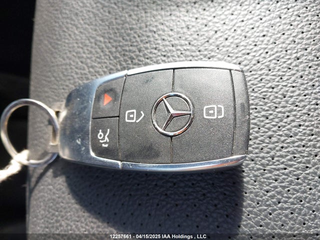 4JGFB4FEXRB082072 Mercedes-Benz m264