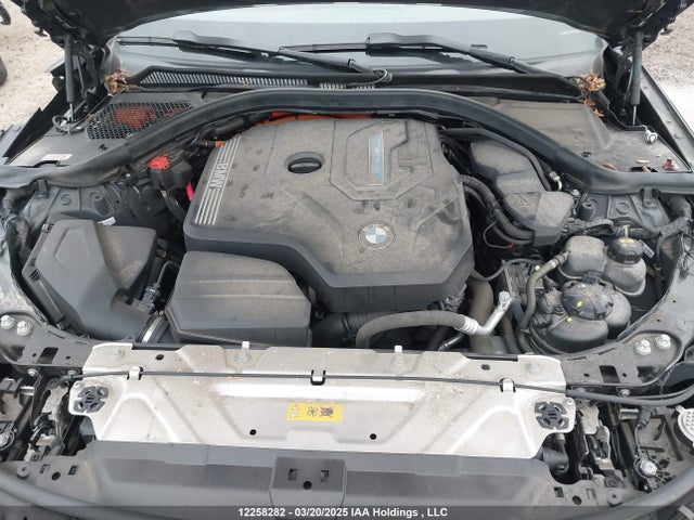BMW 330e 2022 WBA5P9C03NFM24453 Image 10