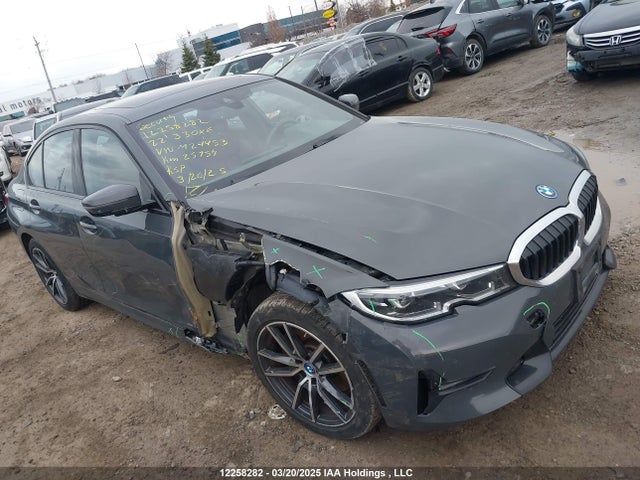 BMW 330e 2022 WBA5P9C03NFM24453 Image 6