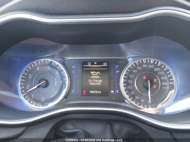 Chrysler 200 2016 1C3CCCFB7GN135279 Image 7