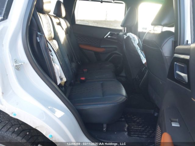 JA4J4WA89RZ604018 Mitsubishi Outlander