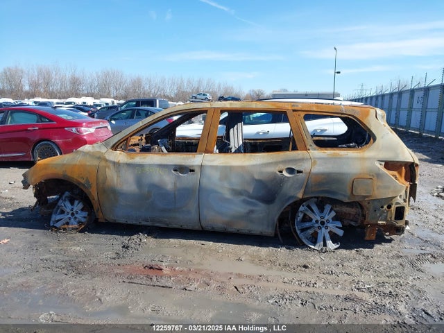 5N1DR2MMXJC628563 Nissan 2018