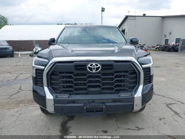 Toyota Tundra Sr5 2024 5TFLA5EC5RX029735 Image 12
