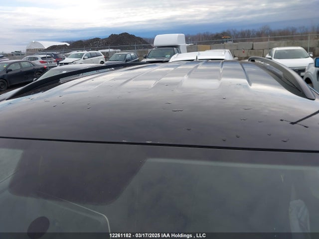 3VV0B7AX8NM167159 Volkswagen Tiguan