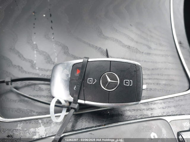 W1N0J6EB9PG151665 Mercedes-Benz m276