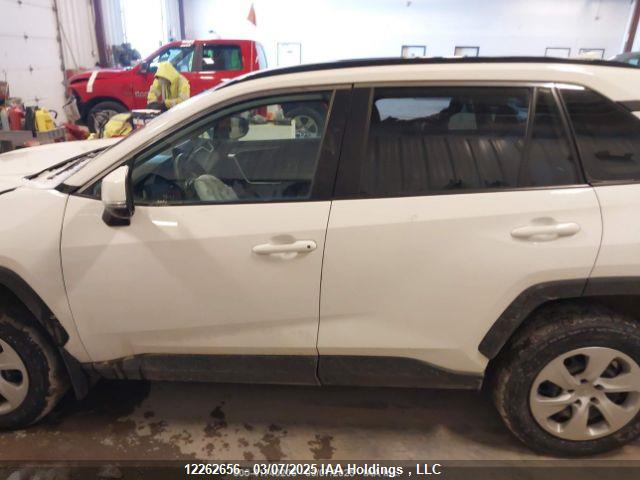 2021 Toyota Rav4 Le მანქანა იყიდება აუქციონზე, vin: 2T3B1RFV2MC201687, აუქციონის ნომერი: 12262656