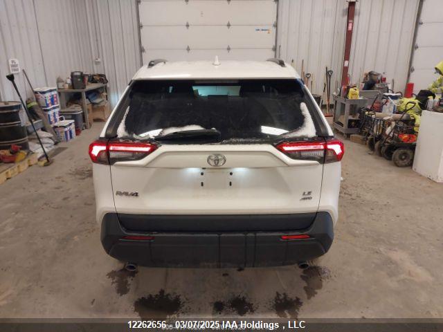 2021 Toyota Rav4 Le მანქანა იყიდება აუქციონზე, vin: 2T3B1RFV2MC201687, აუქციონის ნომერი: 12262656