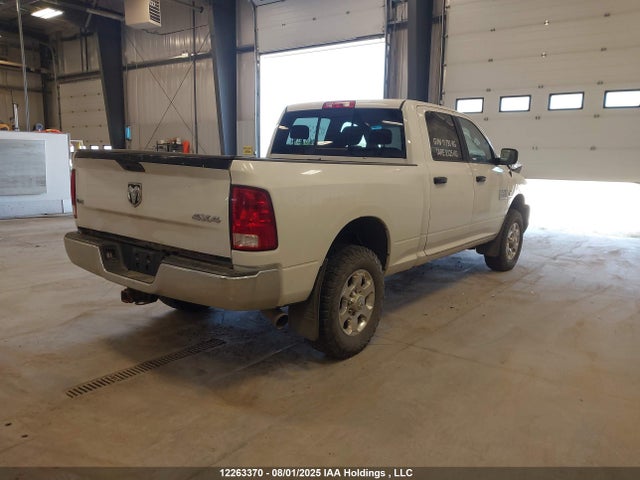 RAM 3500 2016 3C63R3DL0GG116546 Image 4