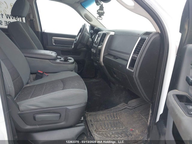 RAM 3500 2016 3C63R3DL0GG116546 Image 5