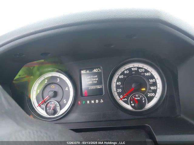 RAM 3500 2016 3C63R3DL0GG116546 Image 7