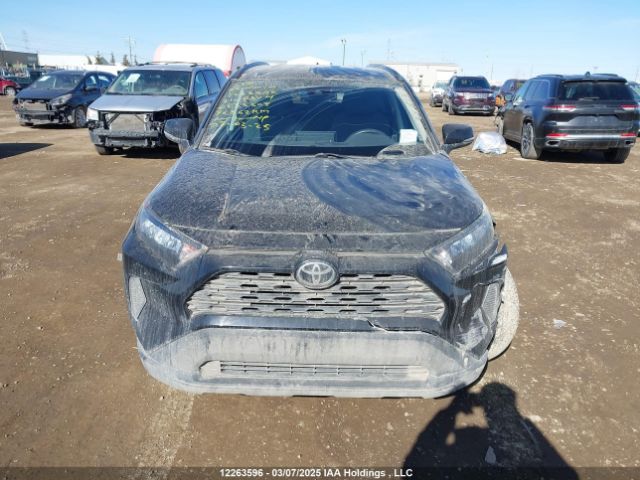 2T3B1RFV1MC223308 Toyota RAV4 LE