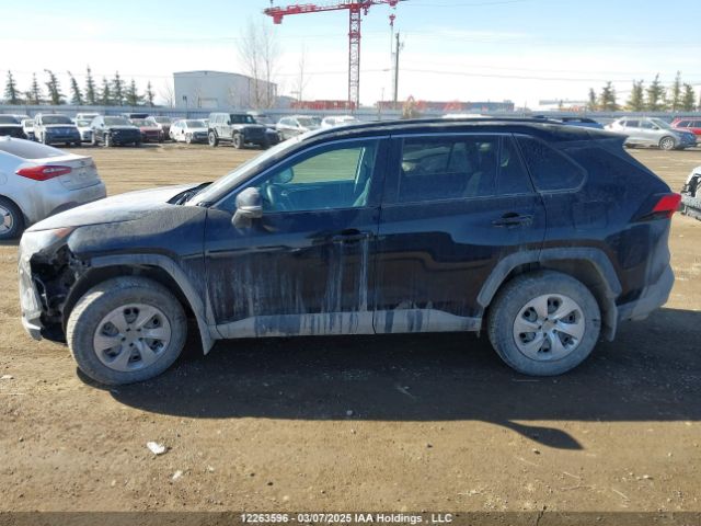2T3B1RFV1MC223308 Toyota RAV4 LE
