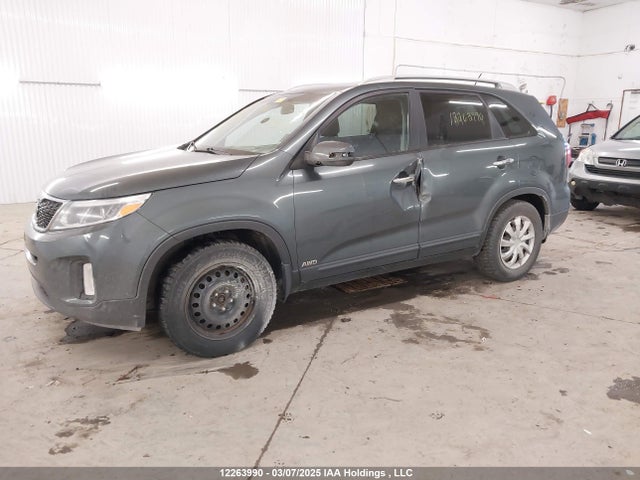 5XYKTCA69EG543885 KIA Sorento