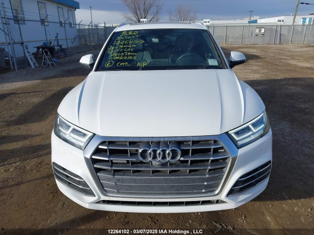 WA1FNAFY8L2060626 Audi Q5 45 Technik