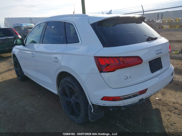 WA1FNAFY8L2060626 Audi Q5 45 Technik