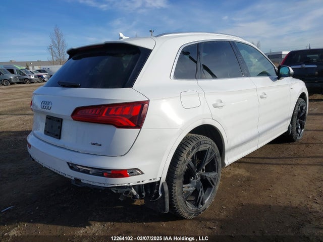 WA1FNAFY8L2060626 Audi Q5 45 Technik