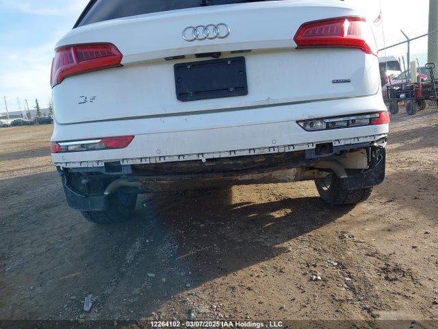 WA1FNAFY8L2060626 Audi Q5 45 Technik