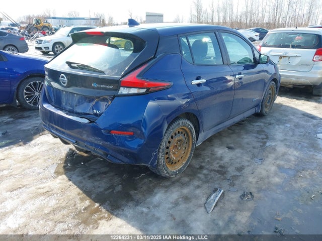 1N4AZ1CP6JC303363 Nissan 2018