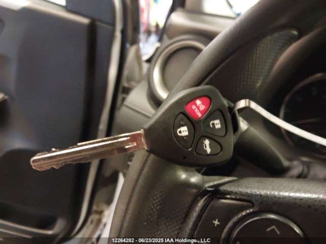 2T3ZFREV5JW427363 Toyota 2ar-fe