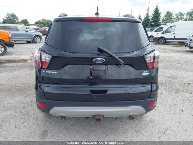 12264489 :رقم المزاد ، 1FMCU0G90HUE79526 vin ، 2017 Ford Escape Se مزاد بيع
