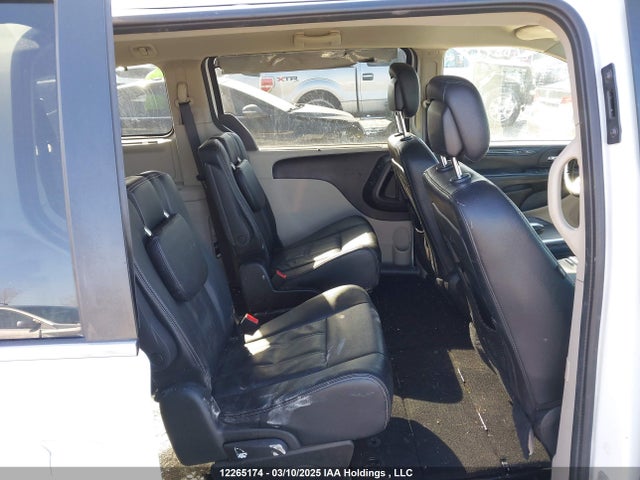 2C4RDGDG9HR878703 Dodge 2017