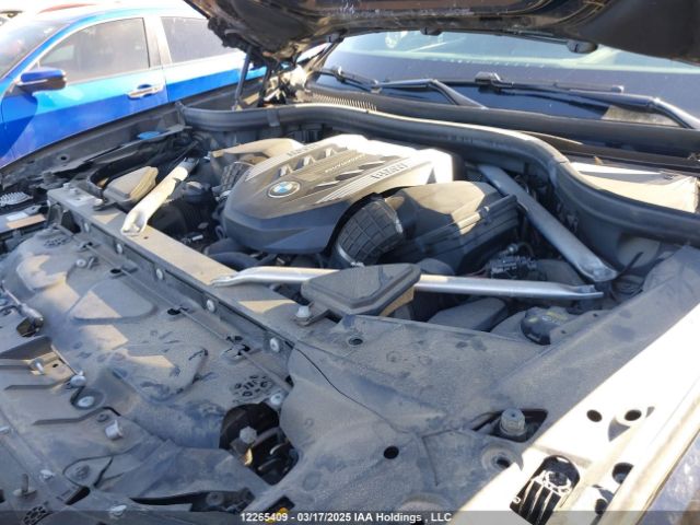 5UXCX6C04M9H38815 BMW X7 M50i