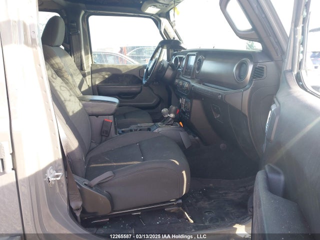 1C4HJXDN9NW219056 Jeep Wrangler