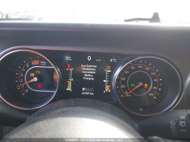1C4HJXDN9NW219056 Jeep Wrangler