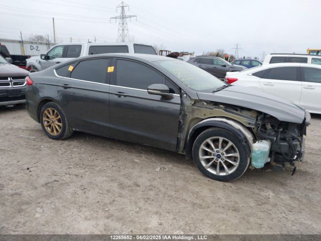 3FA6P0H79HR152853 Ford 2017
