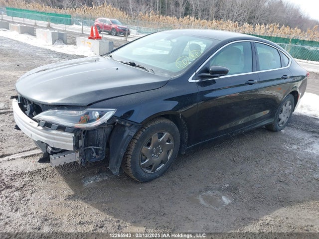 12265943 :رقم المزاد ، 1C3CCCFB9FN645454 vin ، 2015 Chrysler 200 مزاد بيع