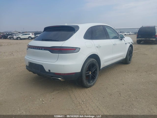 Porsche Macan 2019 WP1AA2A57KLB05058 Image 4