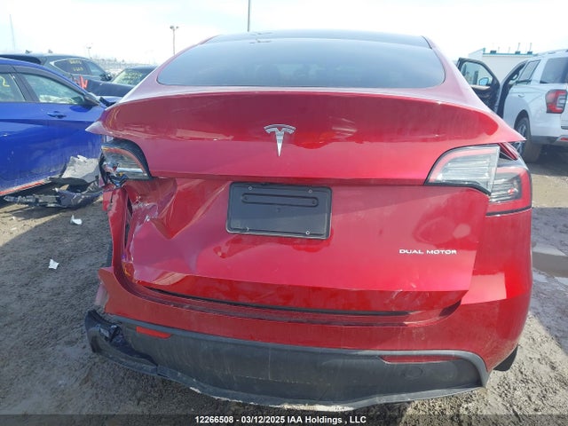 7SAYGDEE3RF200575 Tesla Model Y