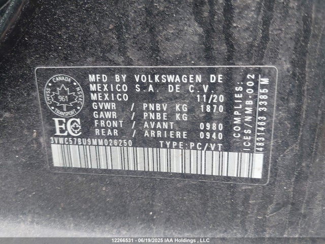 3VWC57BU9MM026250 Volkswagen tsi