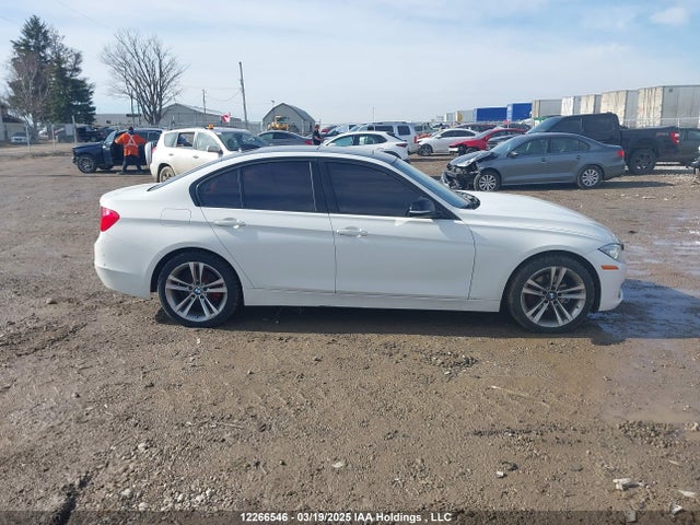 WBA3B3C56EJ979781 BMW 328I
