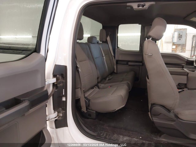 1FTFX1EF1GKE20275 Ford 2016