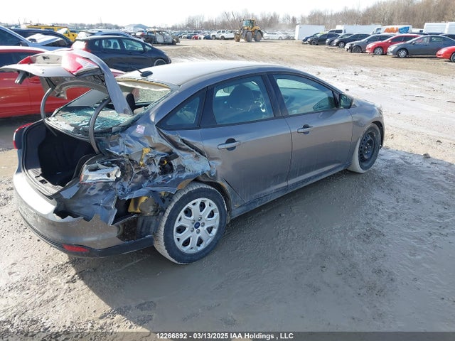 Ford 2014 2014 1FADP3F25EL146364 Image 4